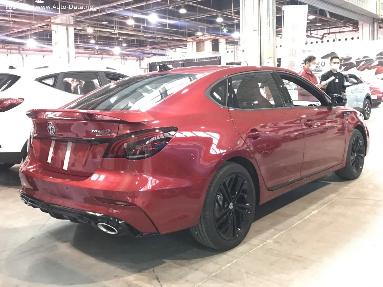 MG MG6 1.5 50T (305 Hp) Plug-in Hybrid Automatic2020 - 2021 thumbnail 2
