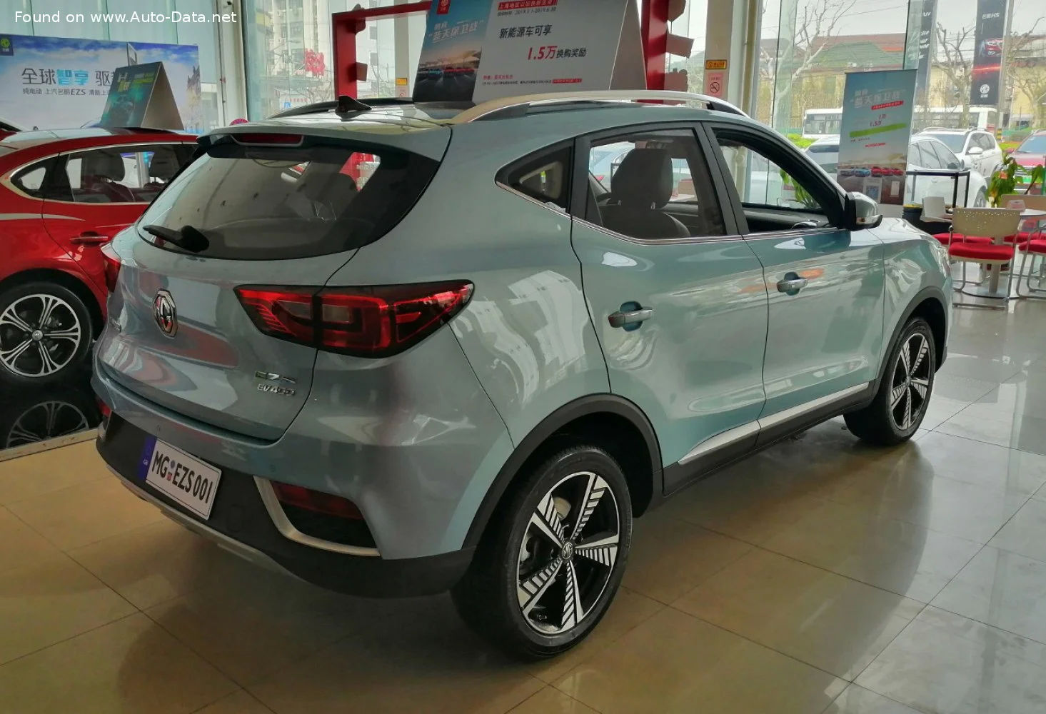 MG ZS 44.5 kWh (143 Hp)2019 - 2021 thumbnail 2