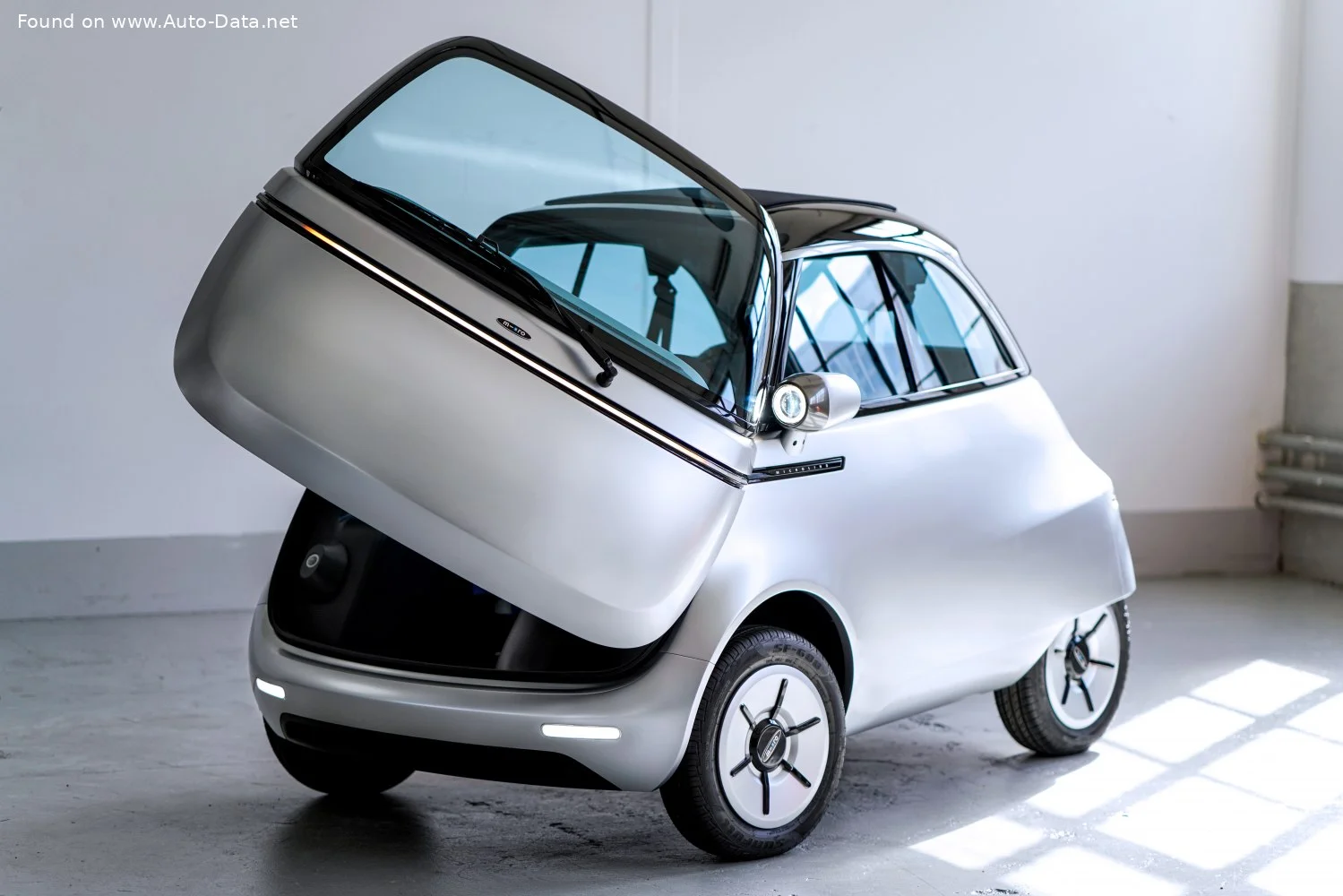 Micro Microlino 10.5 kWh (17 Hp)2022 - thumbnail 2