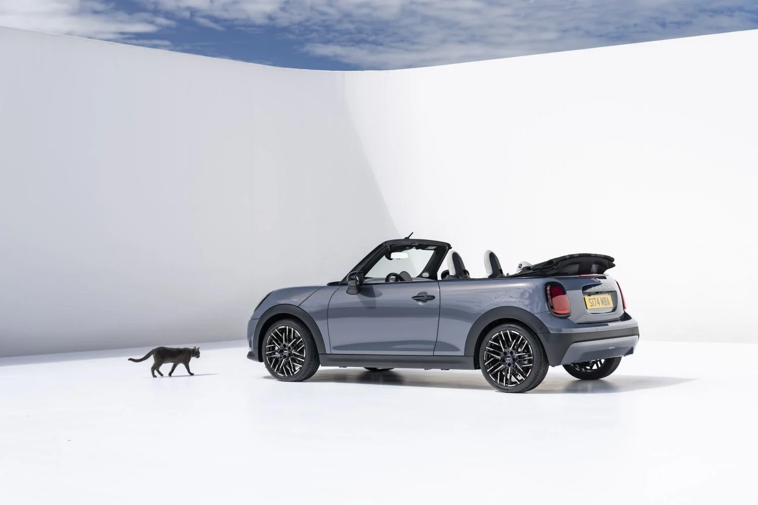 Mini Convertible Cooper C 2.0 (163 Hp) Steptronic2024 - thumbnail 13