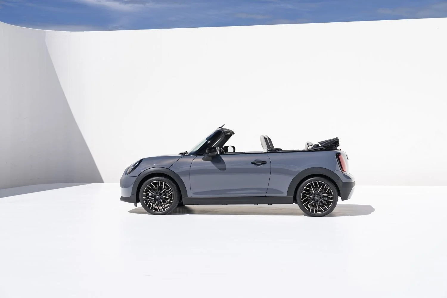 Mini Convertible Cooper C 2.0 (163 Hp) Steptronic2024 - thumbnail 10