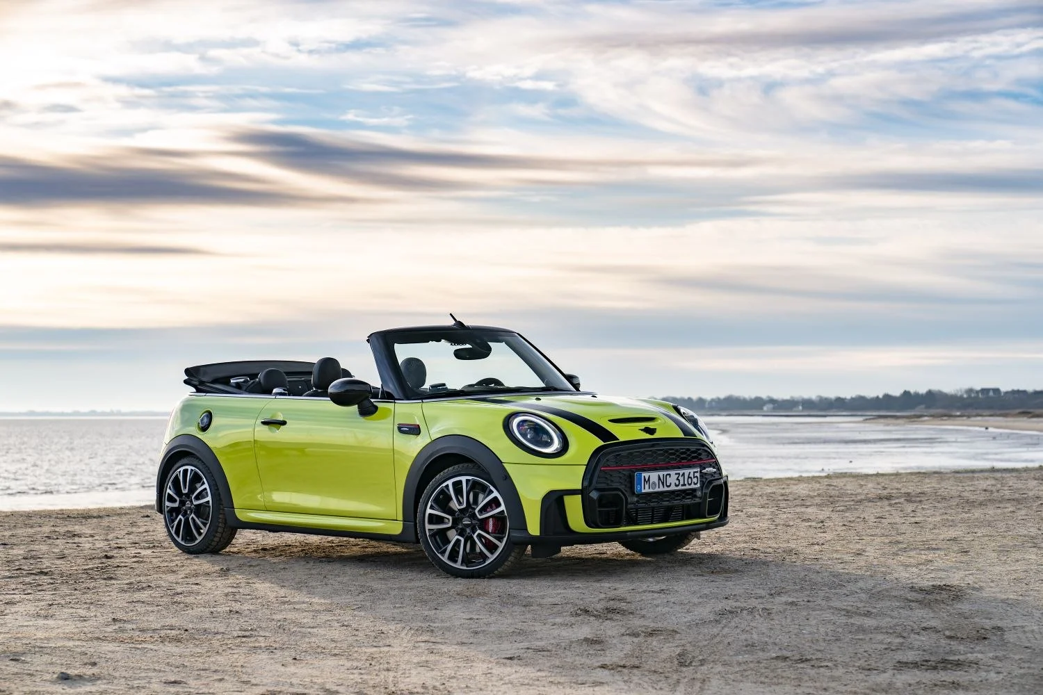 Mini Convertible Cooper 1.5 (136 Hp)2021 - 2022 thumbnail 2