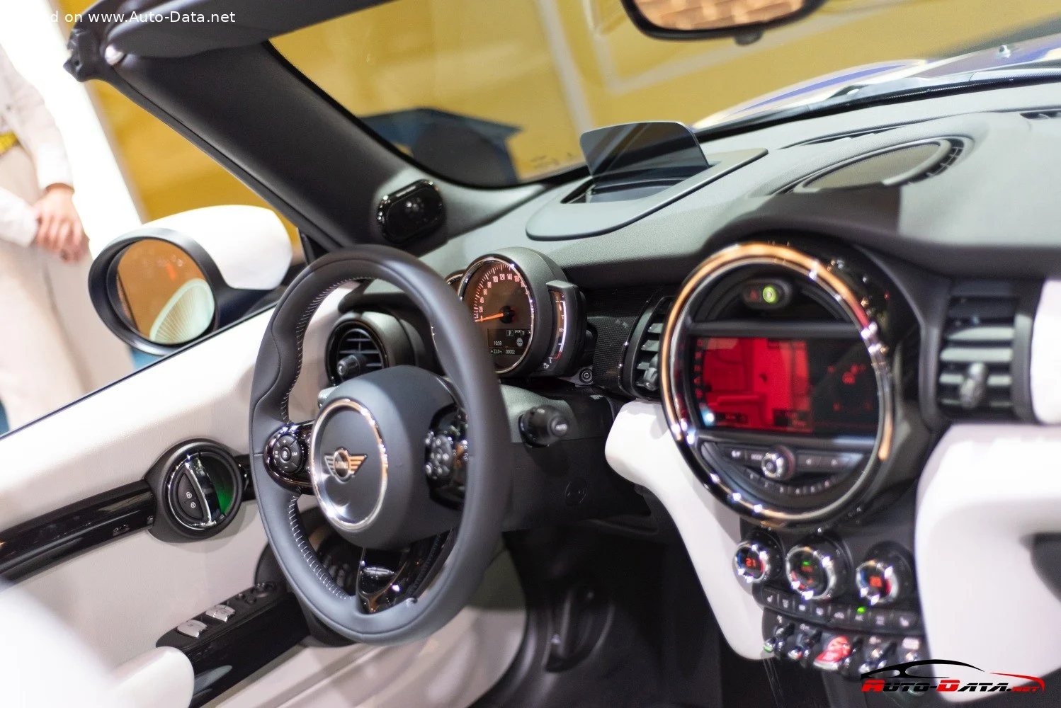 Mini Convertible Cooper 1.5 (136 Hp)2018 - 2018 thumbnail 16