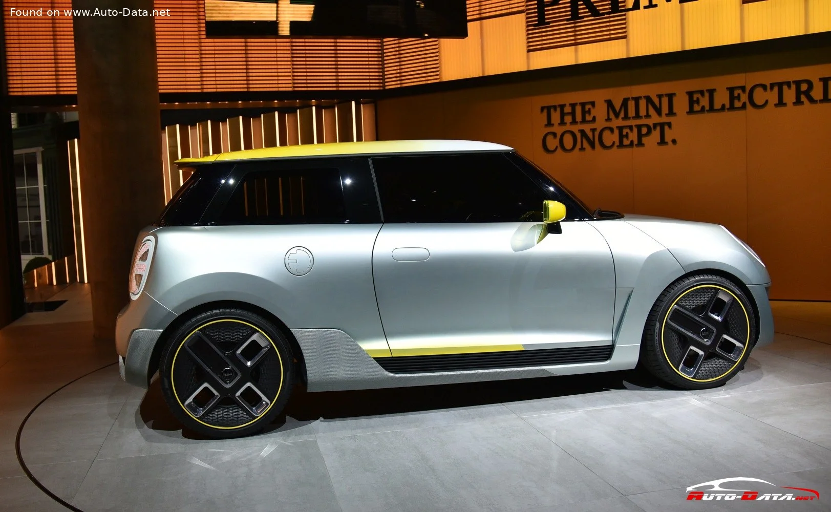 Mini Electric Mini Electric Concept thumbnail 6