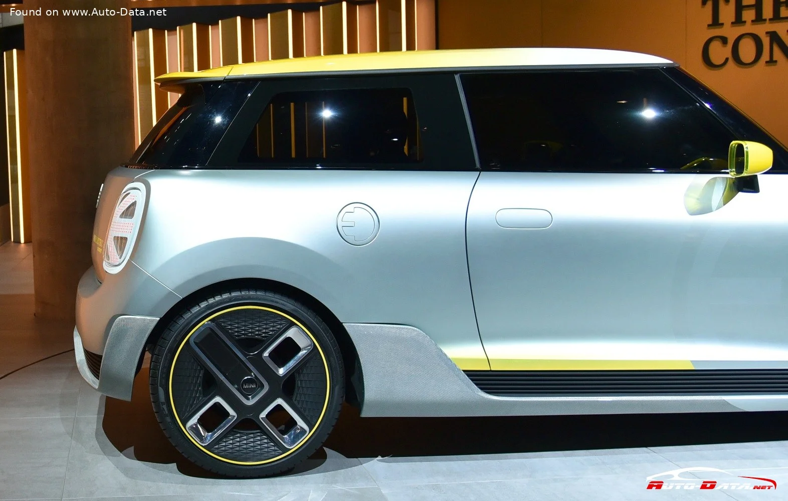 Mini Electric Mini Electric Concept thumbnail 7