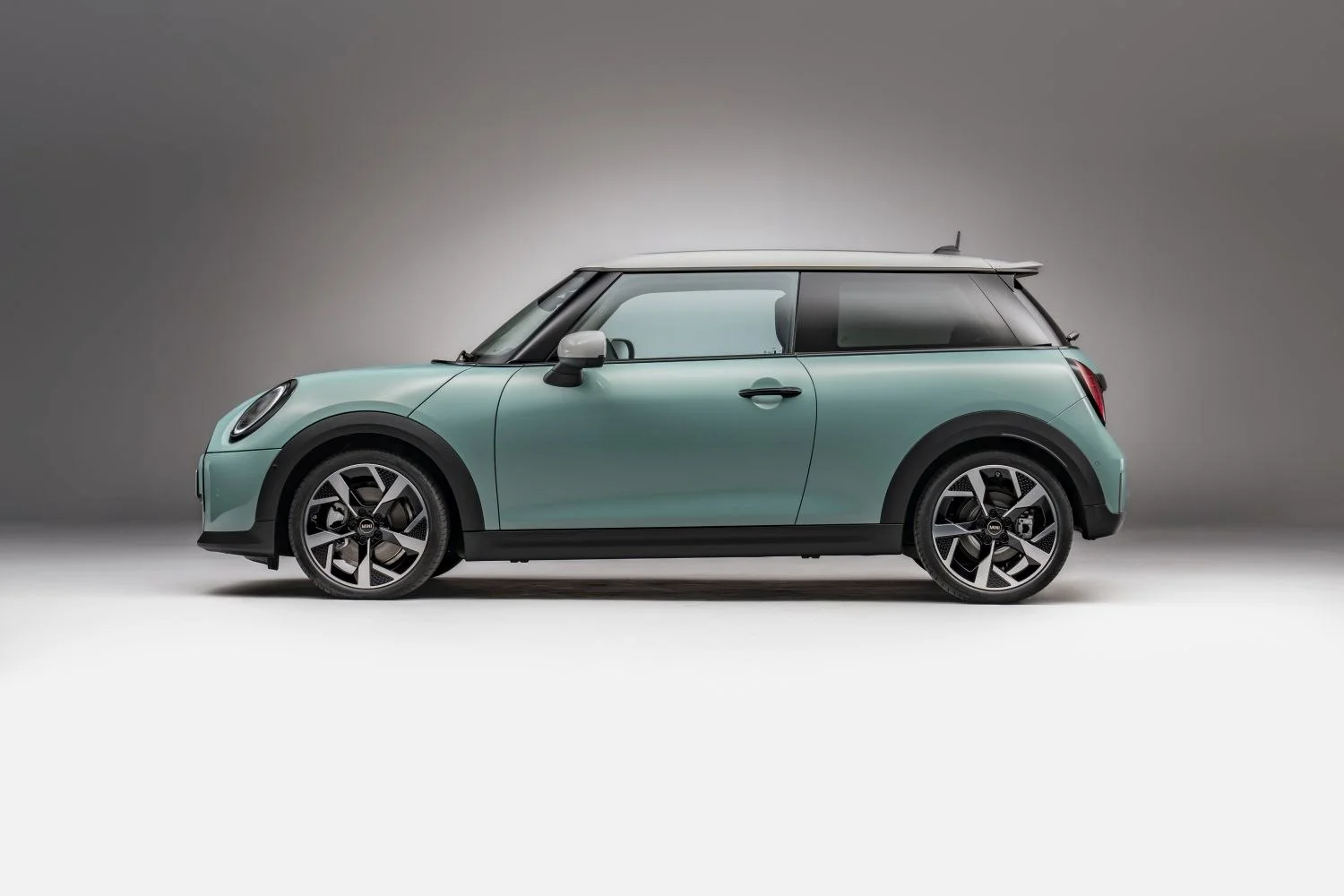 Mini Hatch Cooper C 1.5 (156 Hp) Steptronic2024 - thumbnail 4