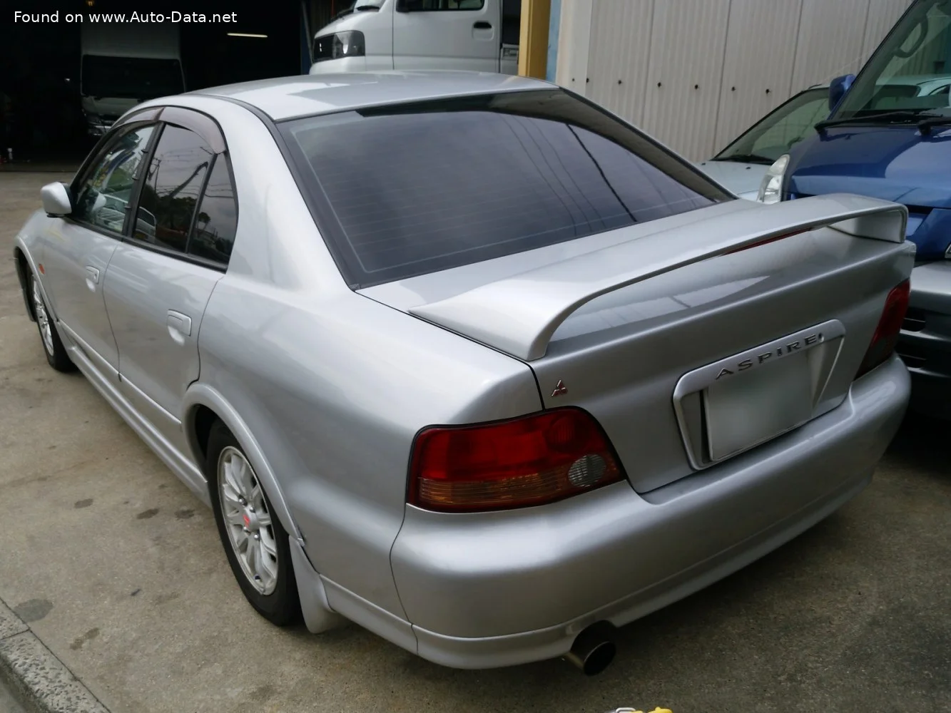Mitsubishi Aspire 2.0 16V GDI (145 Hp)1997 - 2002 thumbnail 2