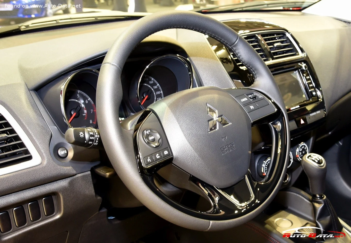 Mitsubishi ASX 1.6 (117 Hp)2016 - 2019 thumbnail 8