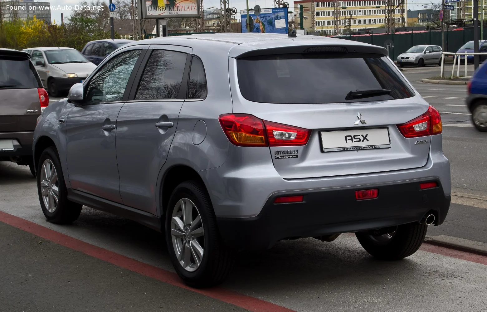 Mitsubishi ASX 1.6 DOHC MIVEC (117 Hp) 2WD2010 - 2012 thumbnail 2