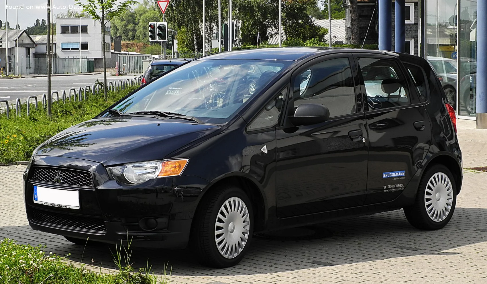 Mitsubishi Colt 1.1 MPI (75 Hp)2008 - 2010 thumbnail 5