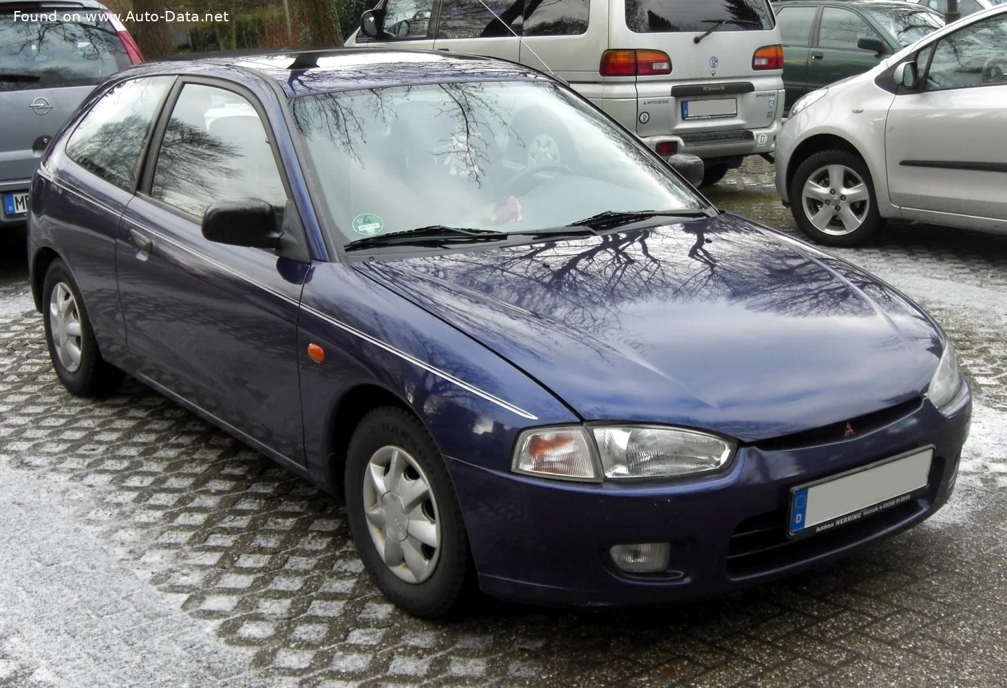 Mitsubishi Colt Mitsubishi Colt V (CJO)