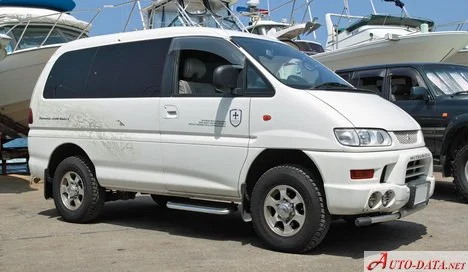 Mitsubishi Delica 1.8 4WD (95 Hp)1999 - 2006 thumbnail 4