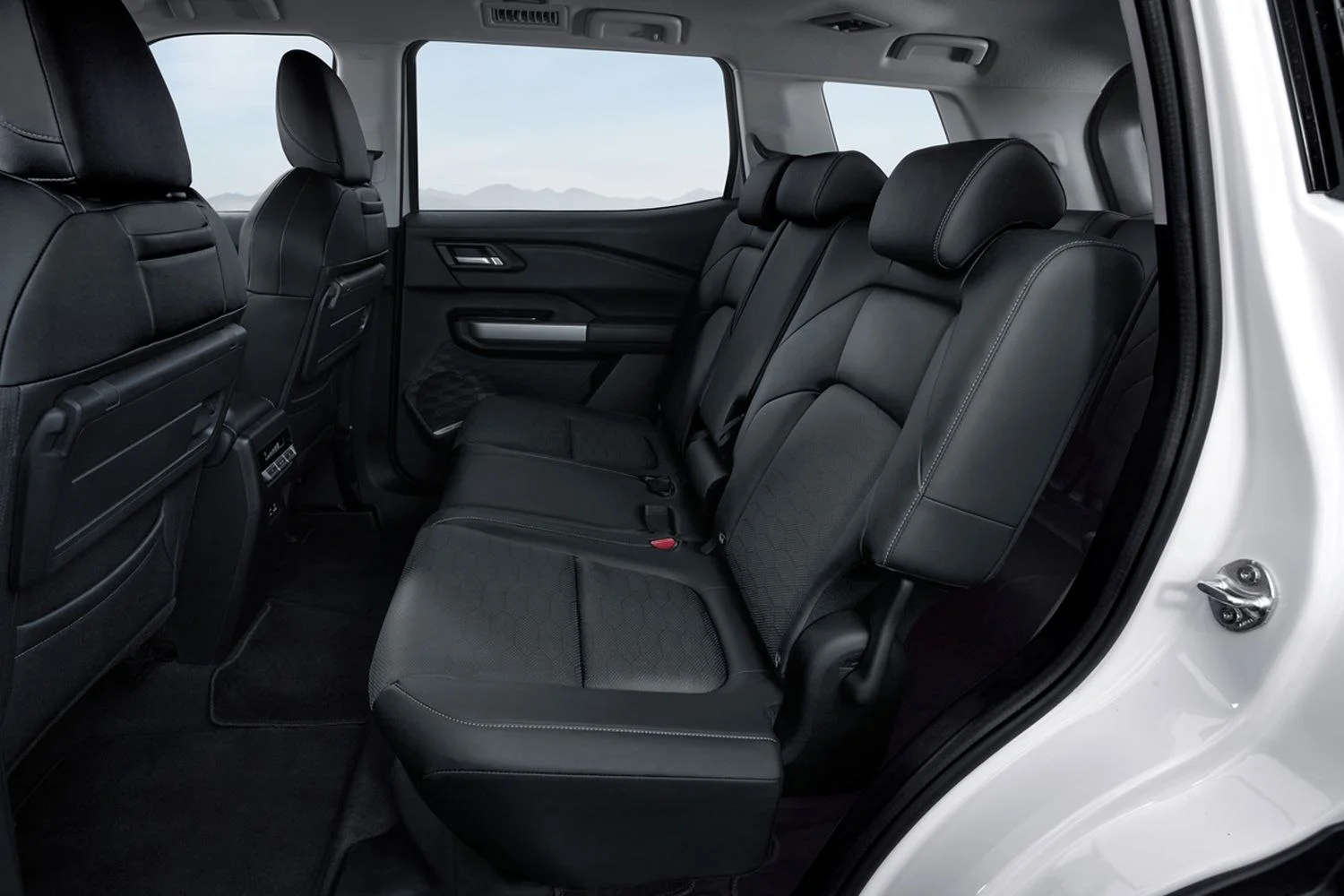 Mitsubishi Destinator 1.5L (163 Hp) CVT2025 - thumbnail 7