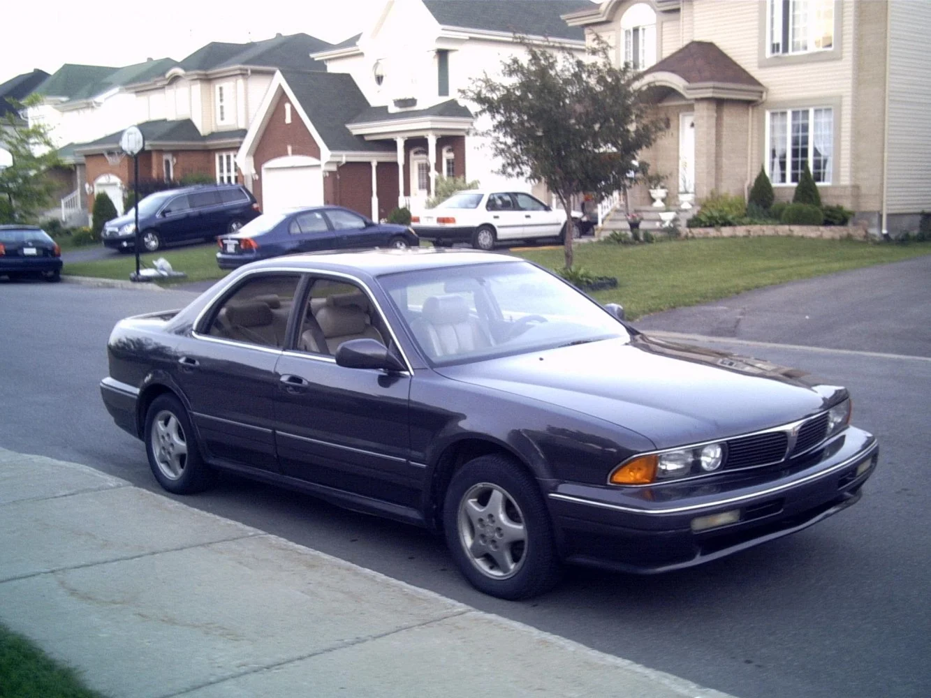 Mitsubishi Diamante 2.0 i V6 24V (145 Hp)1991 - 1996 - 1