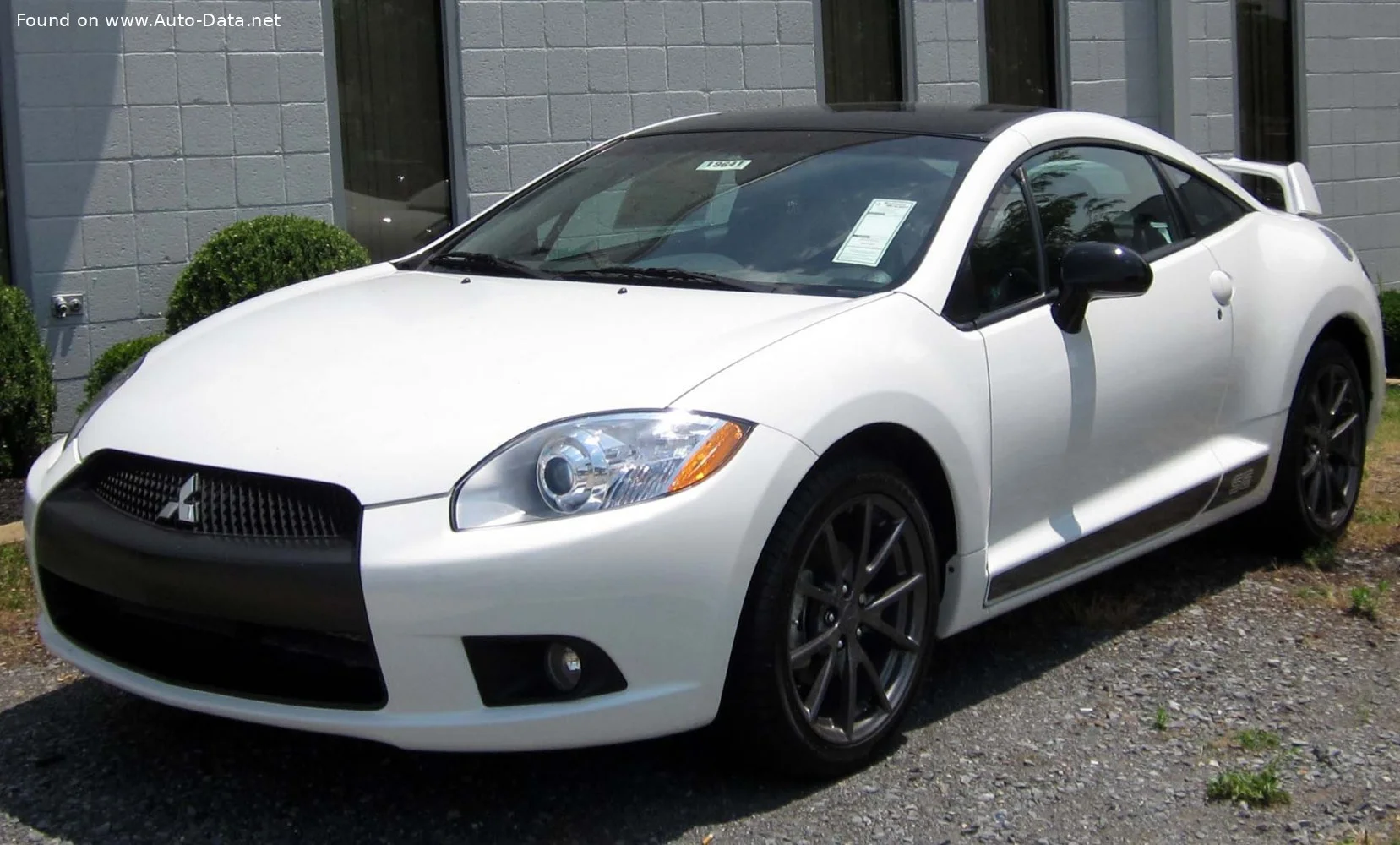 Mitsubishi Eclipse 2.4L (162 Hp)2009 - 2011 thumbnail 3