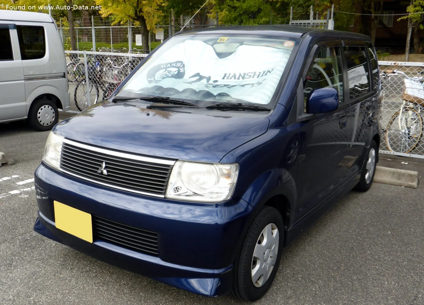 Mitsubishi eK 0.7 i 12V (50 Hp)2001 - 2006 thumbnail 2