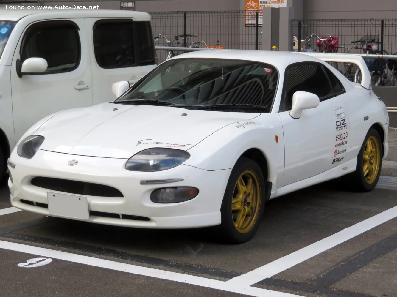 Mitsubishi FTO 1.8 i 16V GS (126 Hp)1994 - 1999 - 1