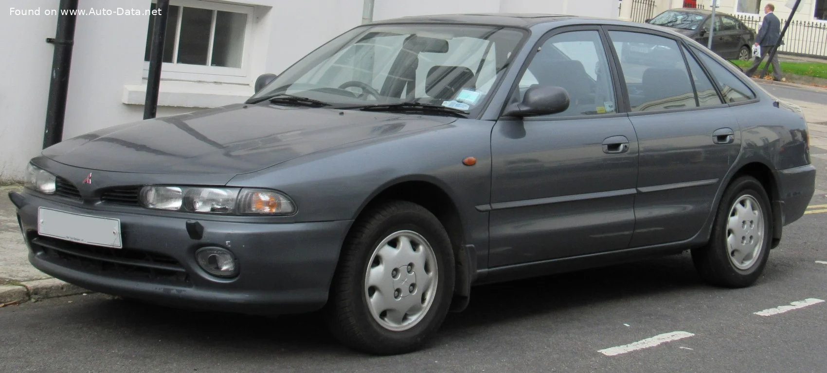 Mitsubishi Galant 1.8 (E52A) (116 Hp)1994 - 2000 thumbnail 3