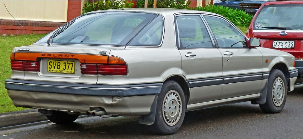 Mitsubishi Galant 1.8 (E32A) (86 Hp)1987 - 1990 thumbnail 3