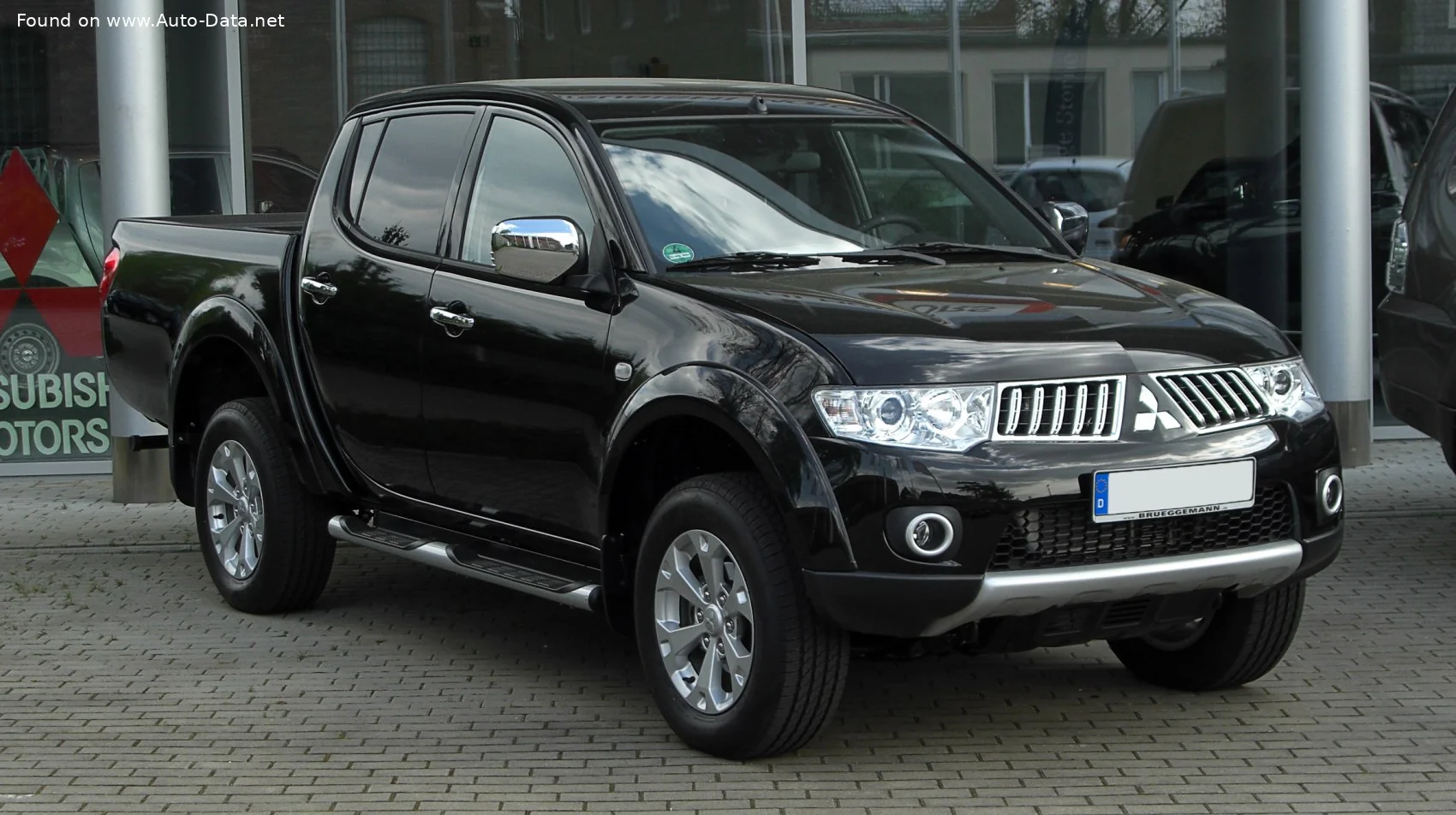 Mitsubishi L200 2.5 DI-D (136 Hp)2010 - 2015 - 1
