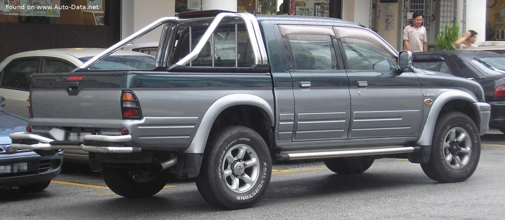 Mitsubishi L200 2.4 (132 Hp) 4WD1996 - 2006 thumbnail 4
