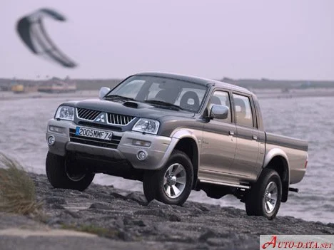 Mitsubishi L200 2.4 (132 Hp) 4WD1996 - 2006 thumbnail 8