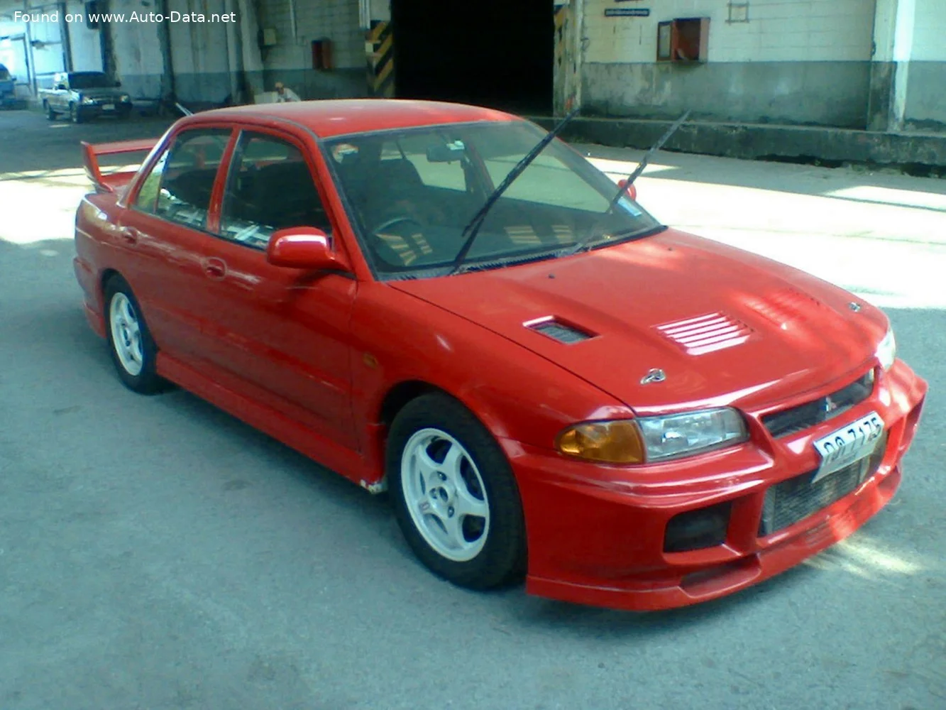Mitsubishi Lancer Evolution 2.0 (270 Hp) 4WD1995 - 1996 thumbnail 4