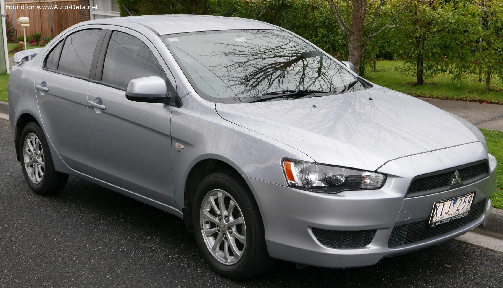 Mitsubishi Lancer 1.5i (109 Hp)2009 - 2010 - 1