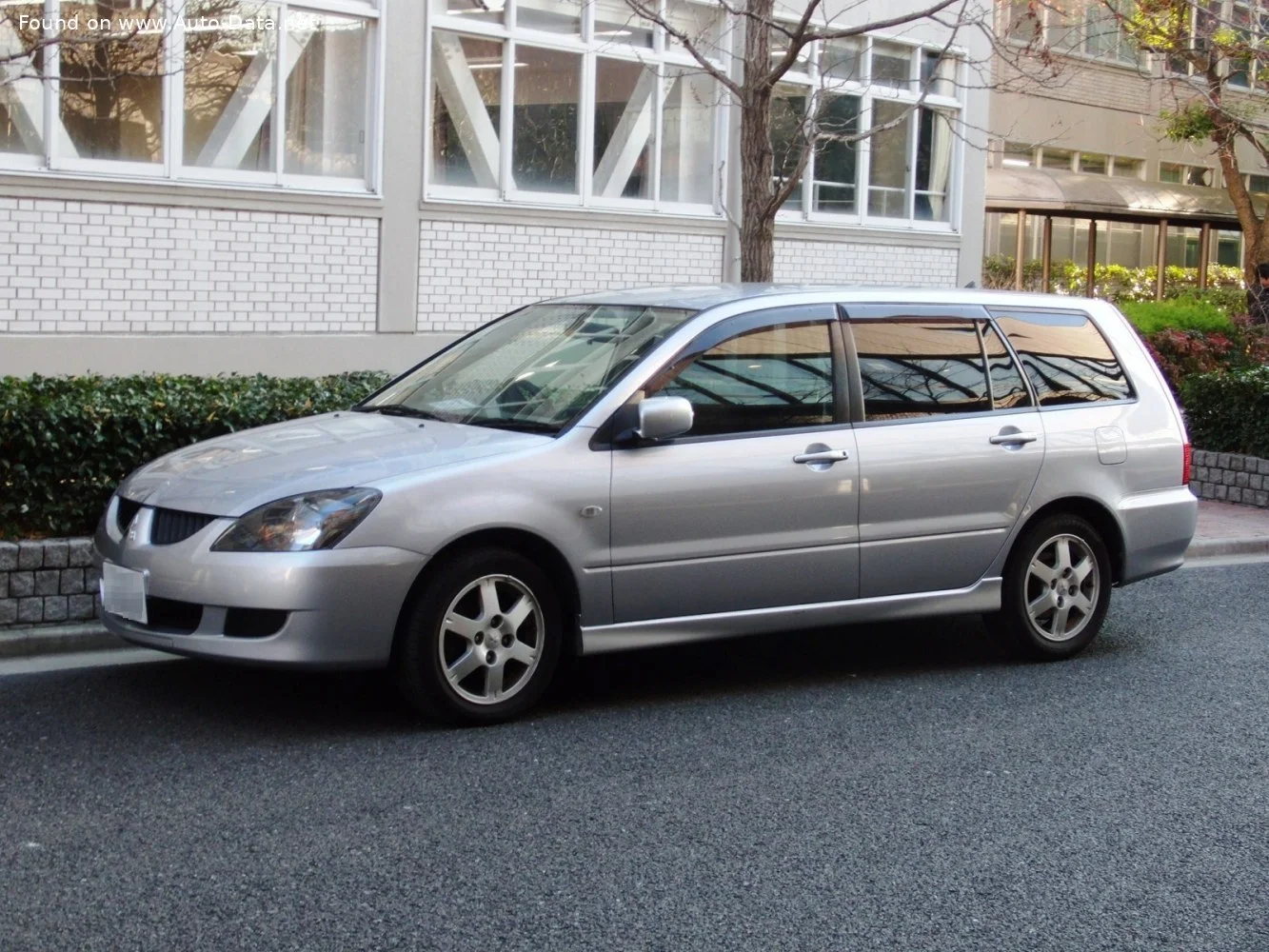 Mitsubishi Lancer 1.6 i 16V (98 Hp)2003 - 2009 - 1