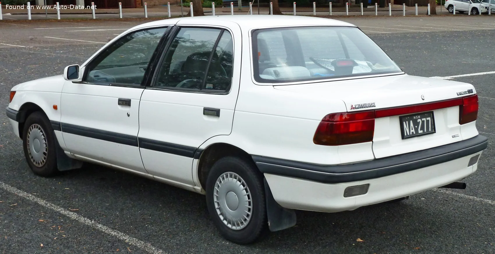 Mitsubishi Lancer 1.3 12V (75 Hp)1992 - 1994 thumbnail 3