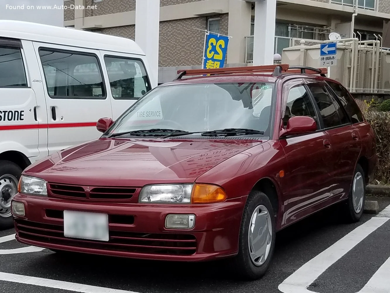 Mitsubishi Libero 1.5 i 16V Limited (110 Hp)1992 - 2002 - 1