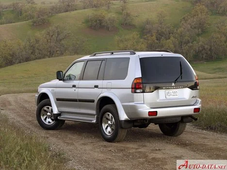 Mitsubishi Montero Sport 2.5 TD (115 Hp)2000 - 2006 thumbnail 6