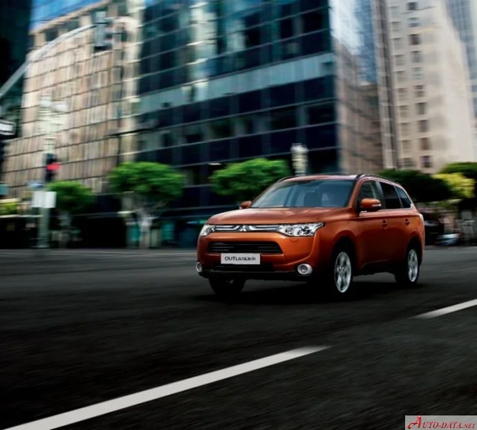 Mitsubishi Outlander 2.0 MIVEC (150 Hp) 2WD2012 - 2015 thumbnail 16