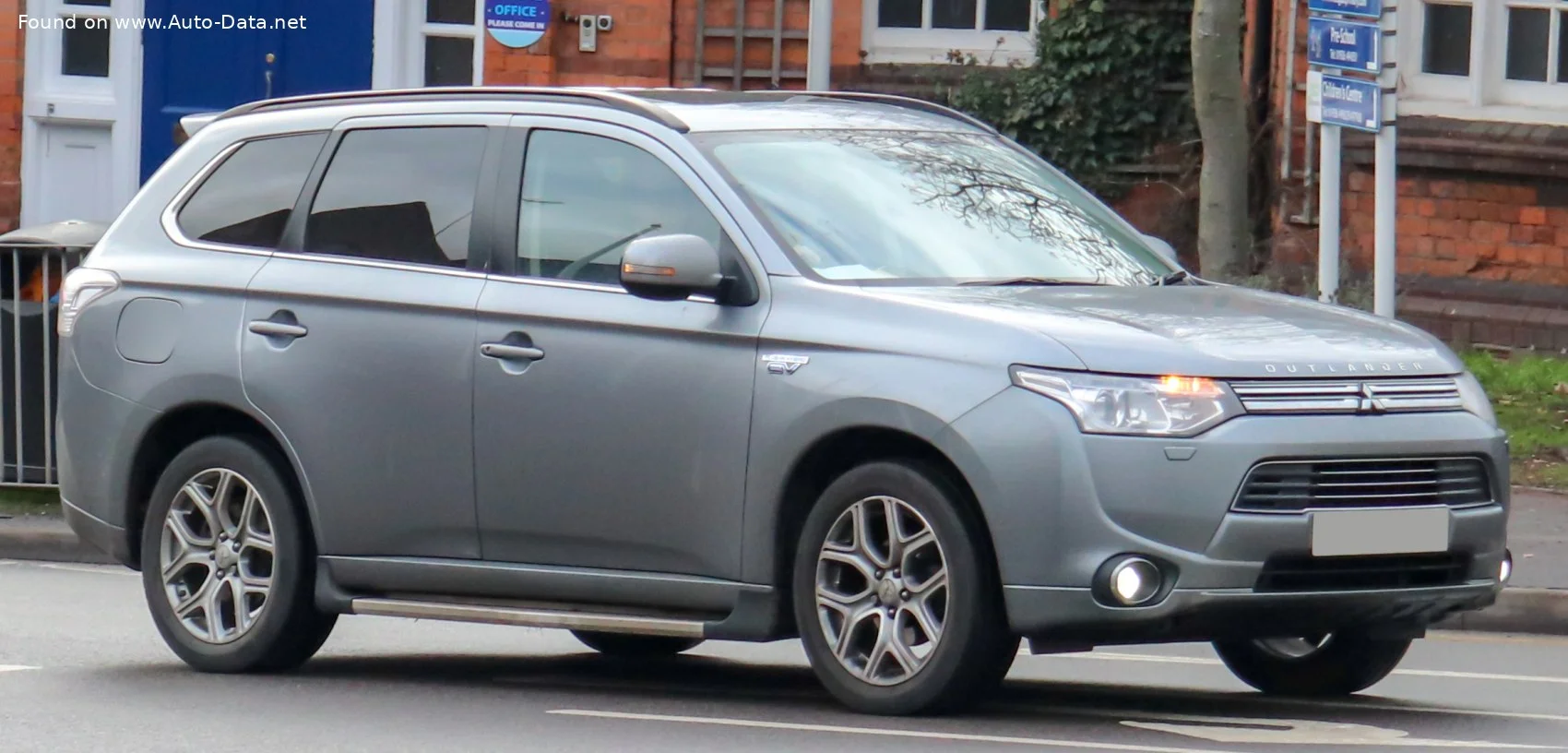 Mitsubishi Outlander 2.0 MIVEC (150 Hp) 2WD2012 - 2015 thumbnail 18