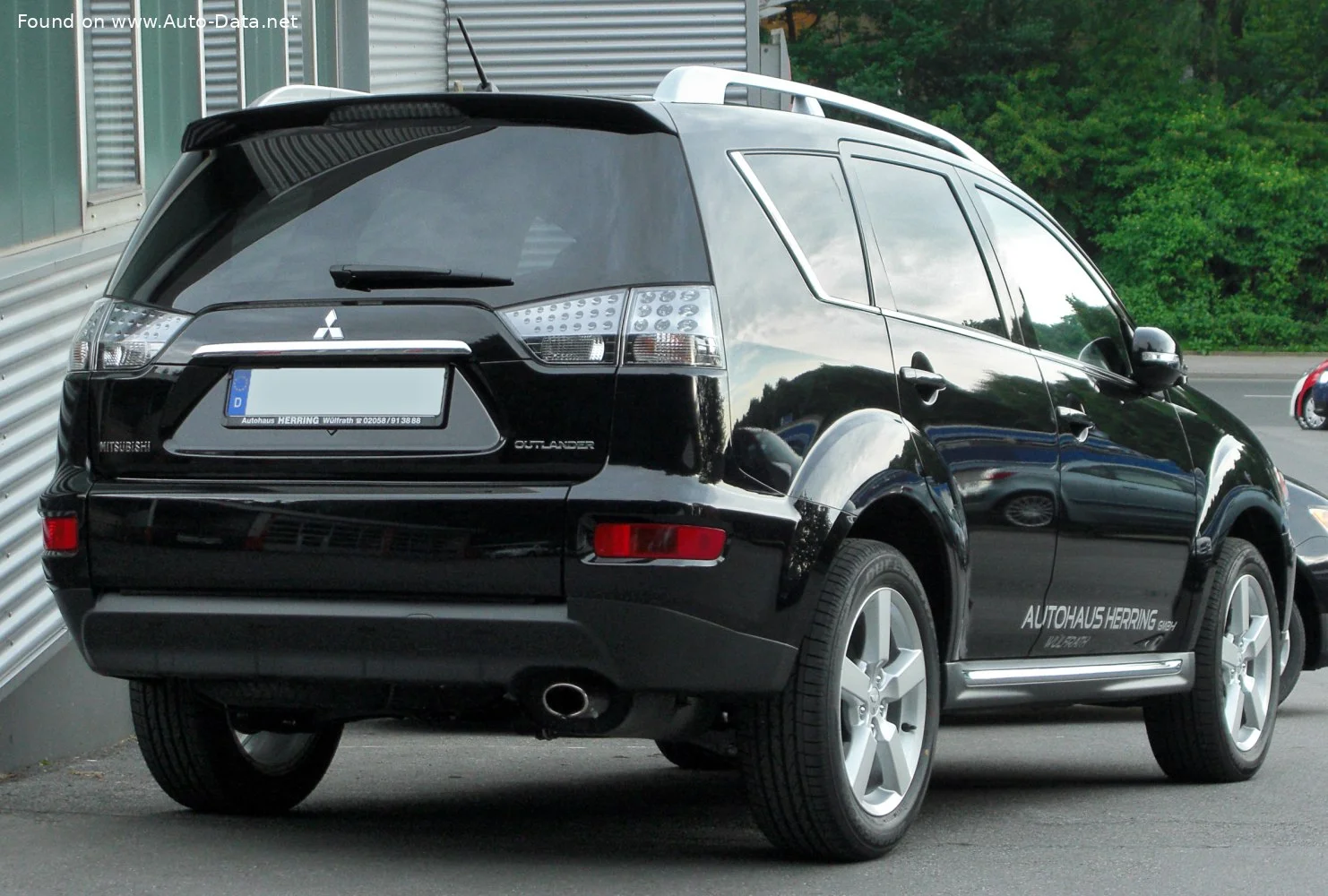 Mitsubishi Outlander 2.0 (147 Hp)2009 - 2012 thumbnail 6