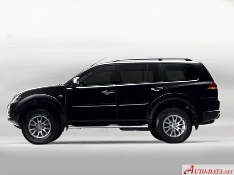 Mitsubishi Pajero Sport 3.0 V6 (220 Hp)2008 - 2015 thumbnail 5