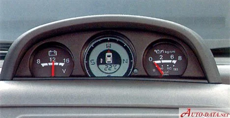 Mitsubishi Pajero Sport 2.5 TD (115 Hp)2000 - 2008 thumbnail 4