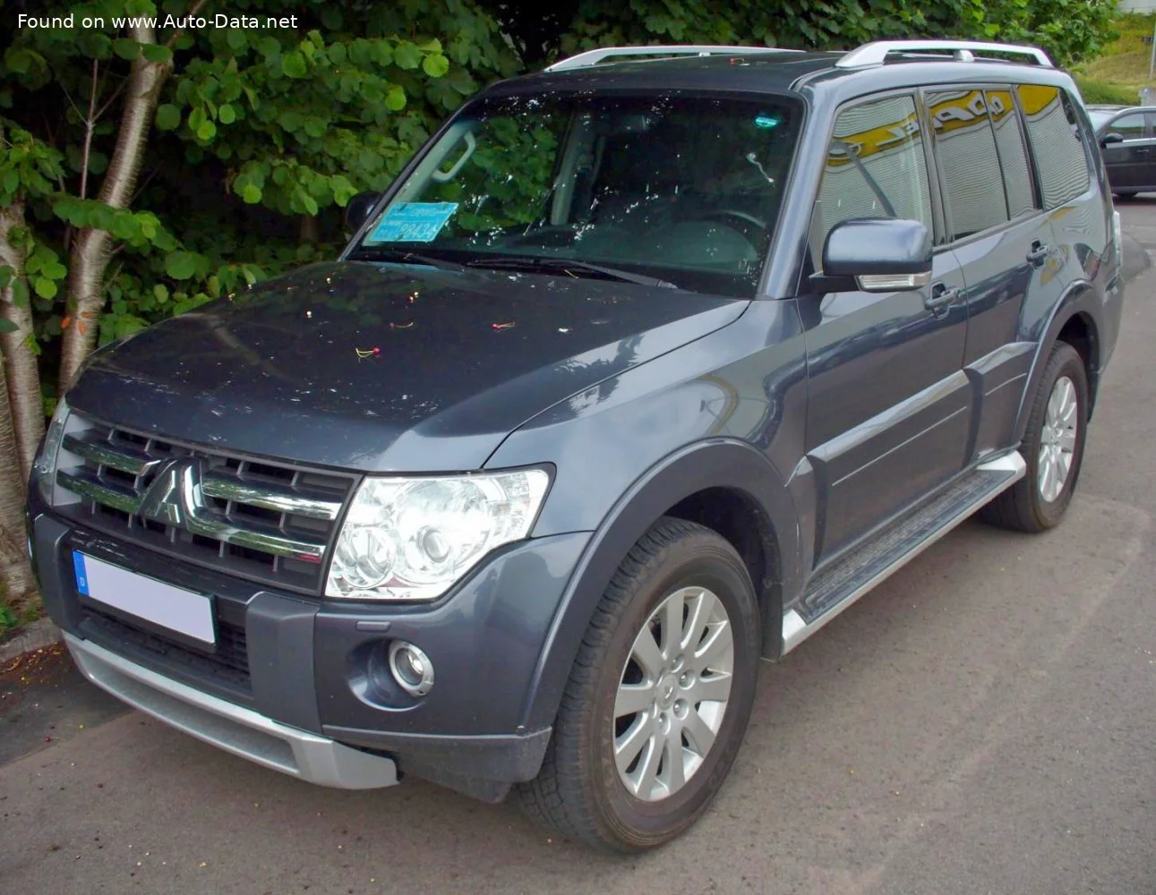 Mitsubishi Pajero 3.0i V6 (178 Hp) 5-doors2006 - 2011 thumbnail 2