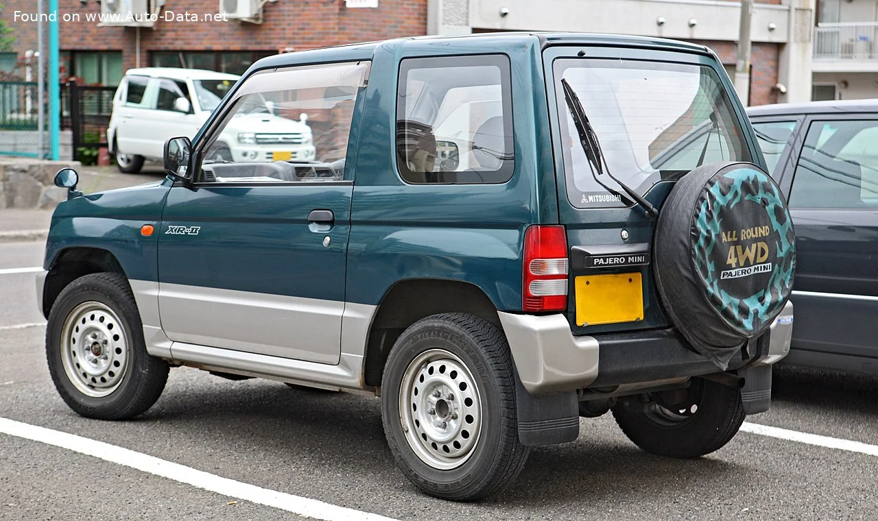 Mitsubishi Pajero 0.7 16V (52 Hp)1994 - 1998 thumbnail 2