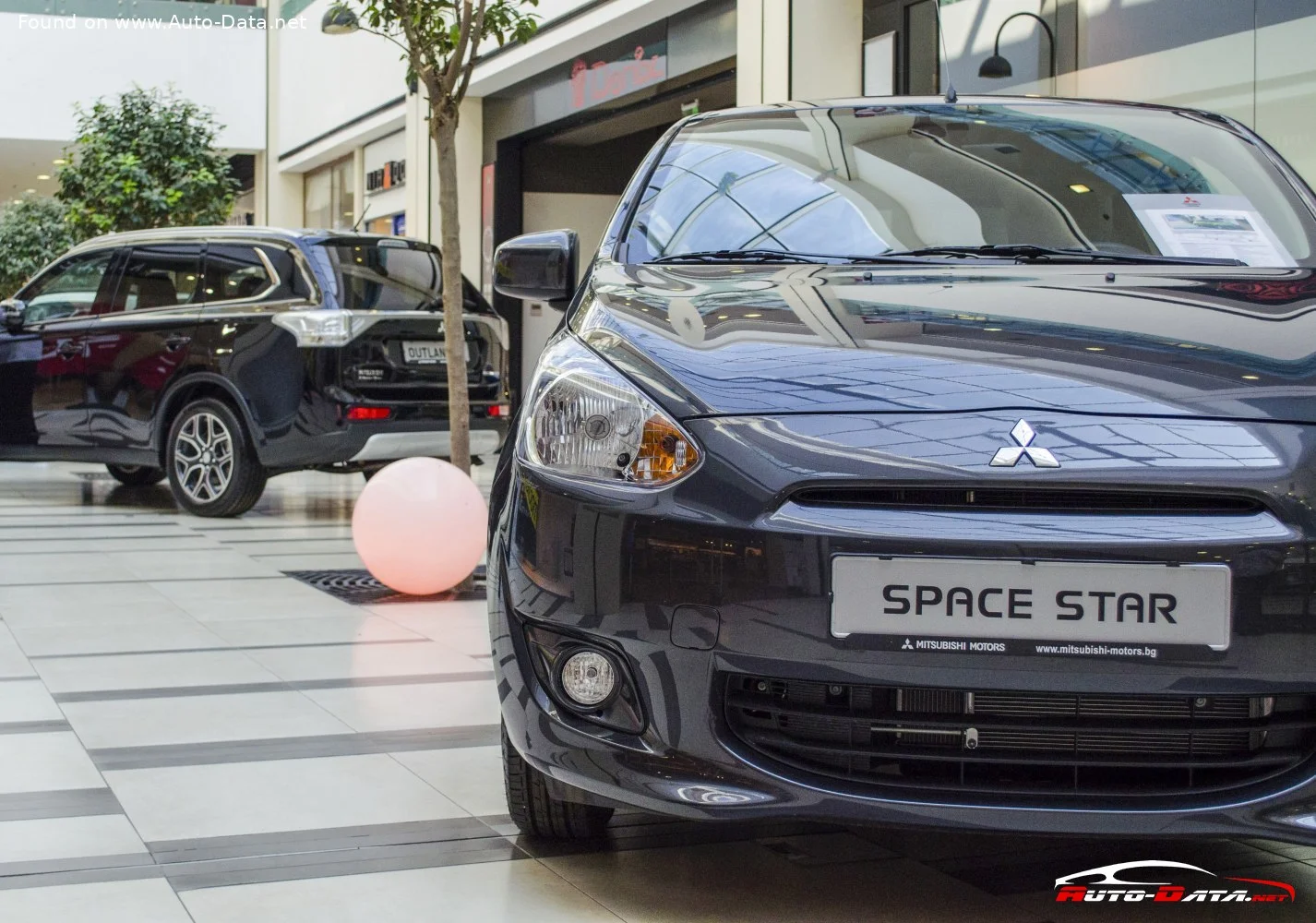 Mitsubishi Space Star 1.0 (71 Hp)2013 - 2015 thumbnail 8
