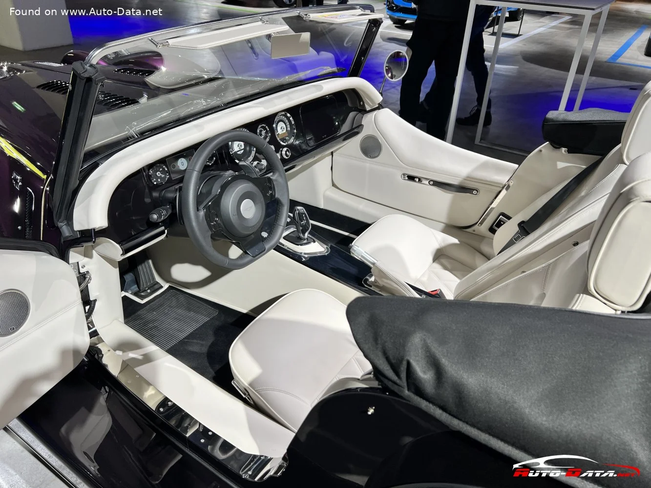 Morgan Plus Six 3.0 TwinPower Turbo (340 Hp) Automatic2019 - thumbnail 11