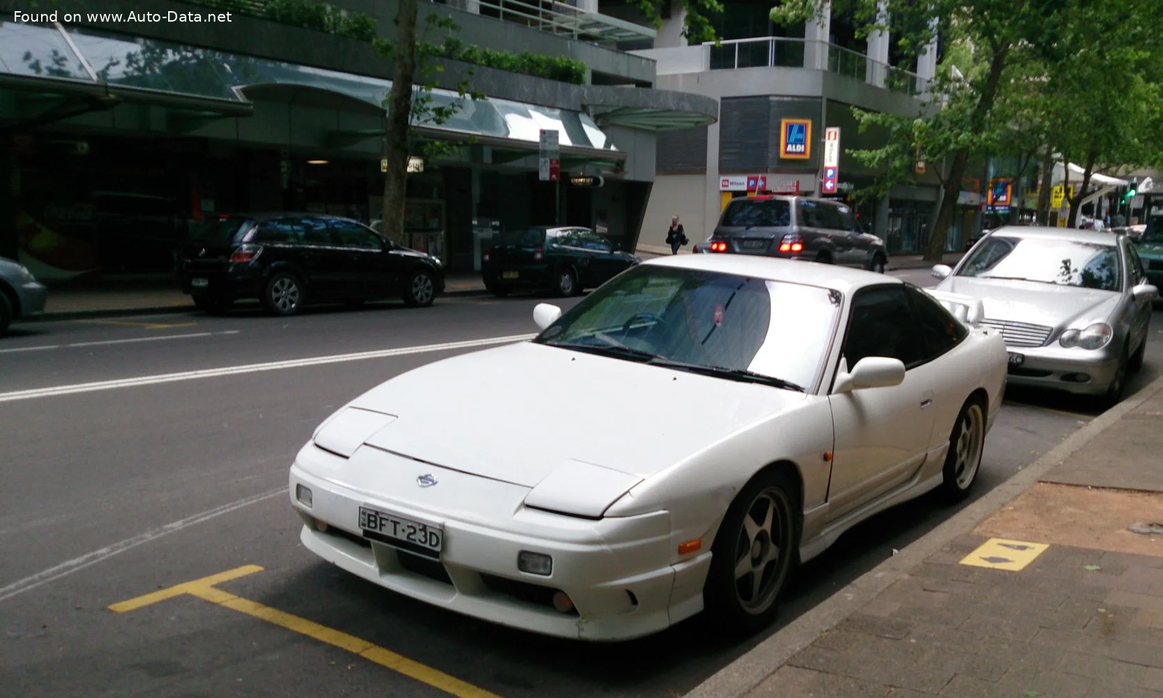 Nissan 180 SX 1.8 turbo (169 Hp)1989 - 1998 thumbnail 3