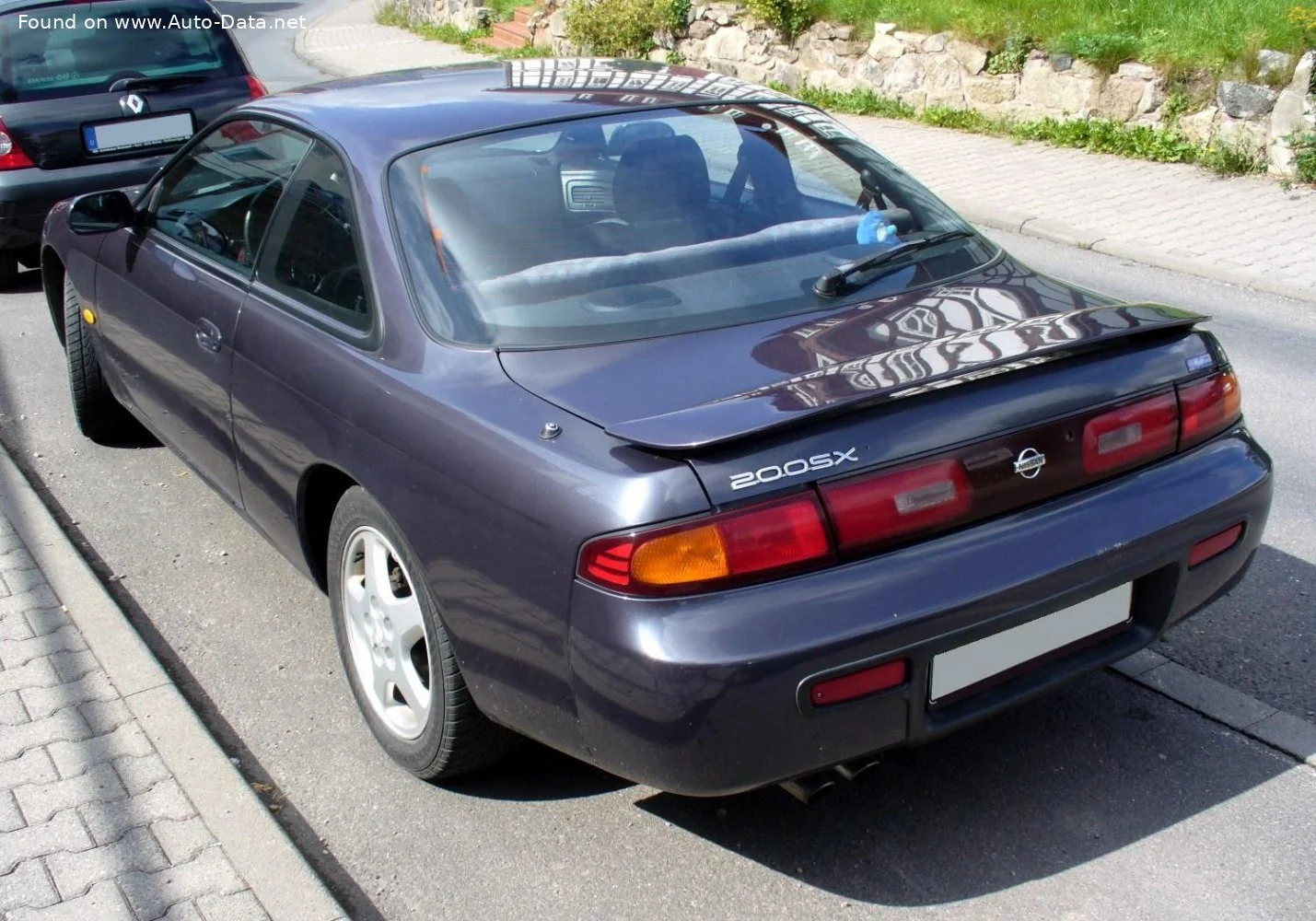 Nissan 200 SX 2.0 i 16V Turbo (200 Hp)1993 - 2000 thumbnail 2