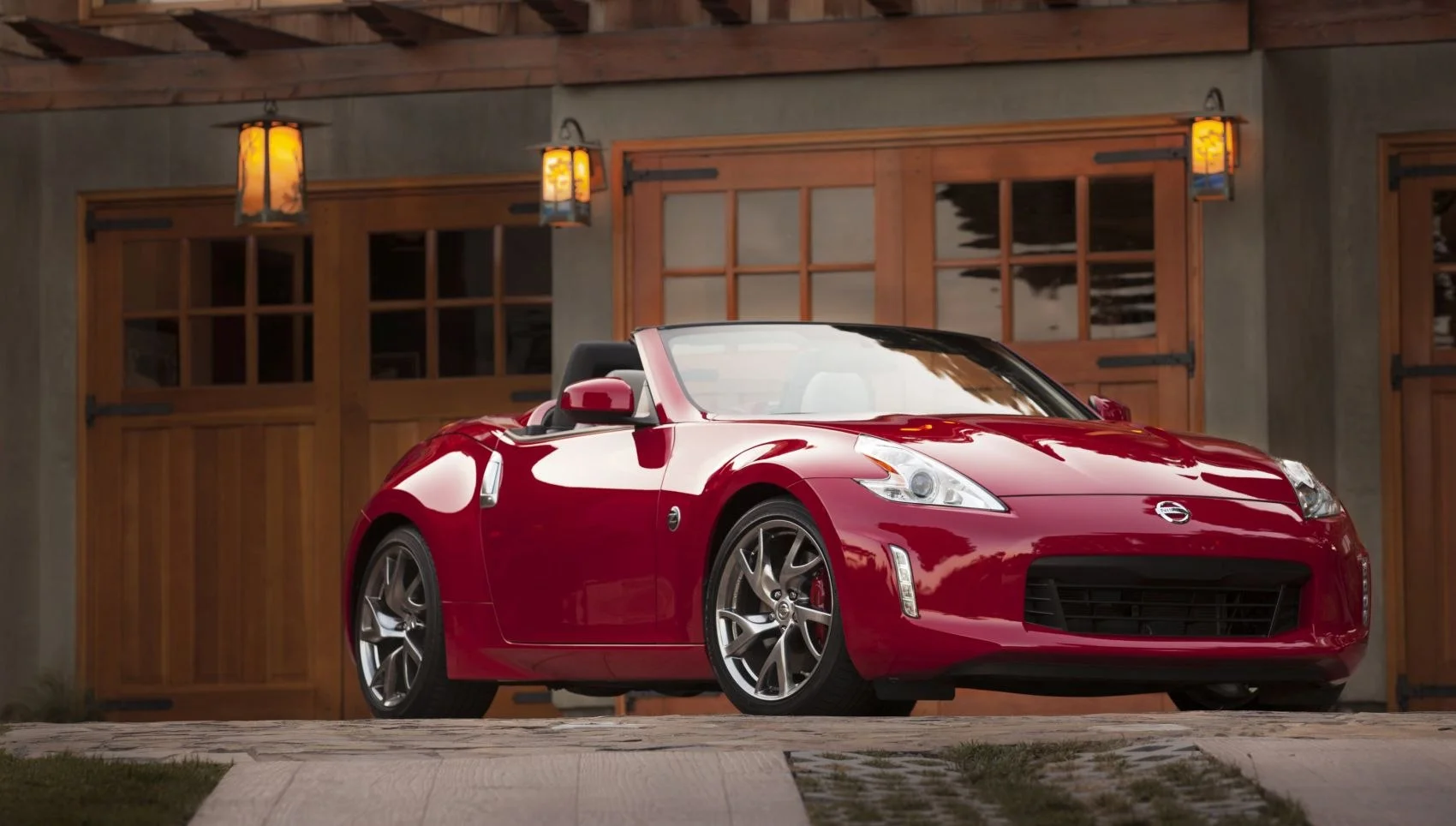 Nissan 370Z 3.7 V6 (328 Hp)2012 - 2017 thumbnail 3