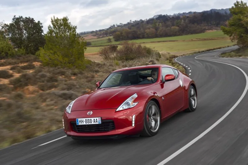 Nissan 370Z 3.7 V6 (328 Hp)2012 - 2017 - 1