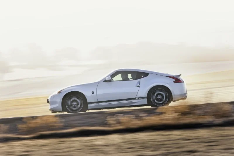 Nissan 370Z 3.7 V6 (328 Hp)2012 - 2017 thumbnail 17