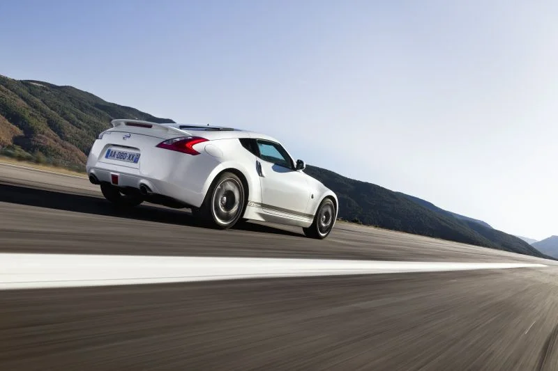 Nissan 370Z 3.7 V6 (328 Hp)2012 - 2017 thumbnail 9