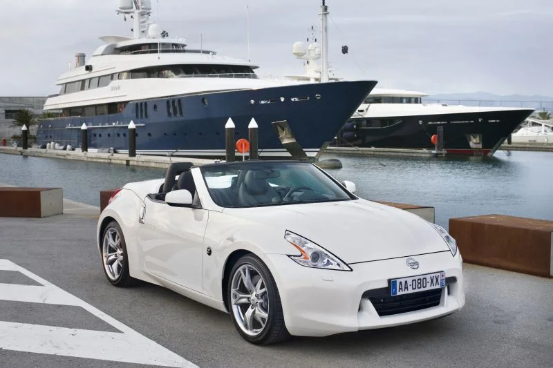 Nissan 370Z 3.7 V6 (328 Hp)2009 - 2012 thumbnail 12