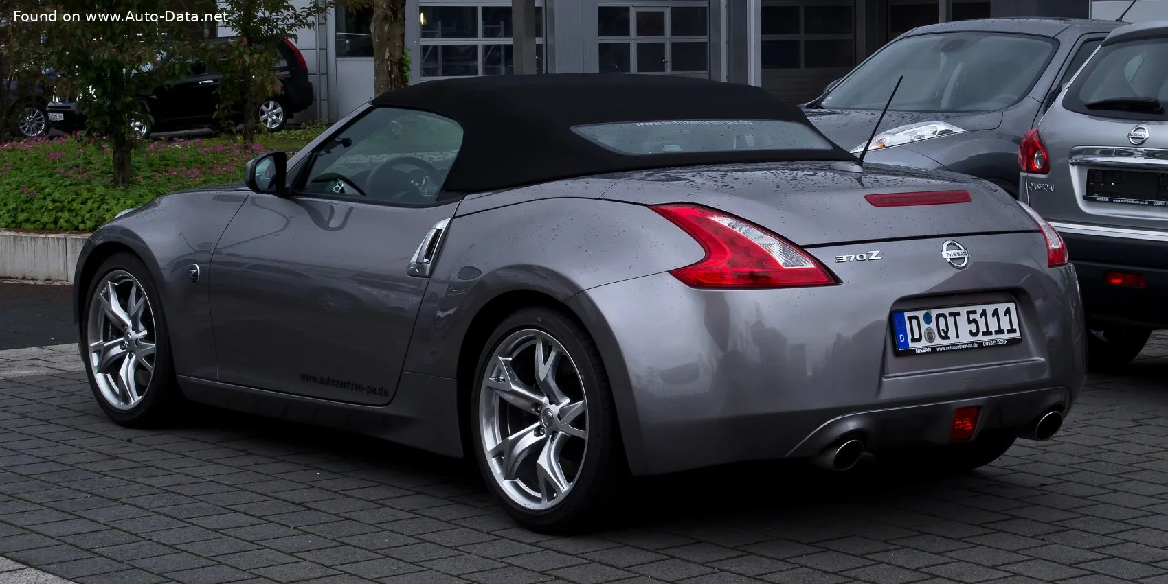 Nissan 370Z 3.7 V6 (328 Hp)2009 - 2012 thumbnail 17