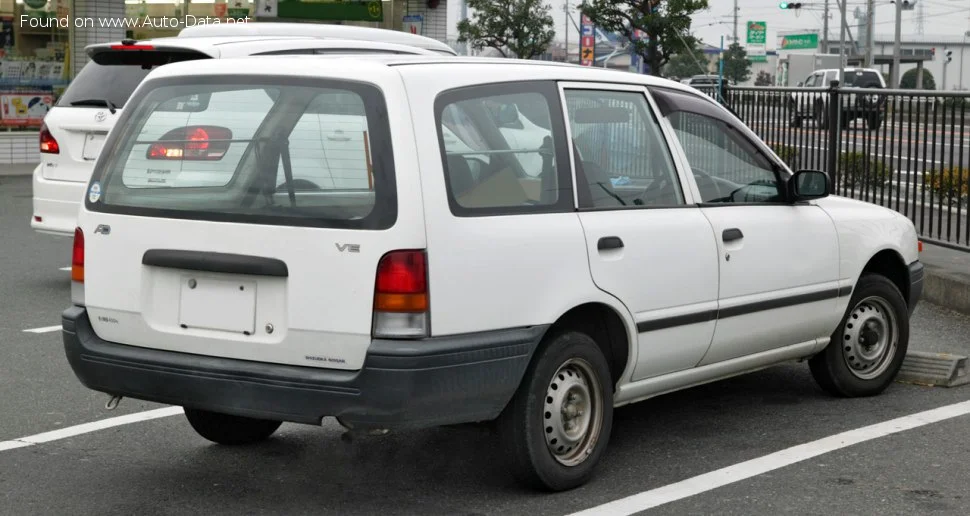 Nissan AD 1.3 i (79 Hp)1990 - 1996 thumbnail 2